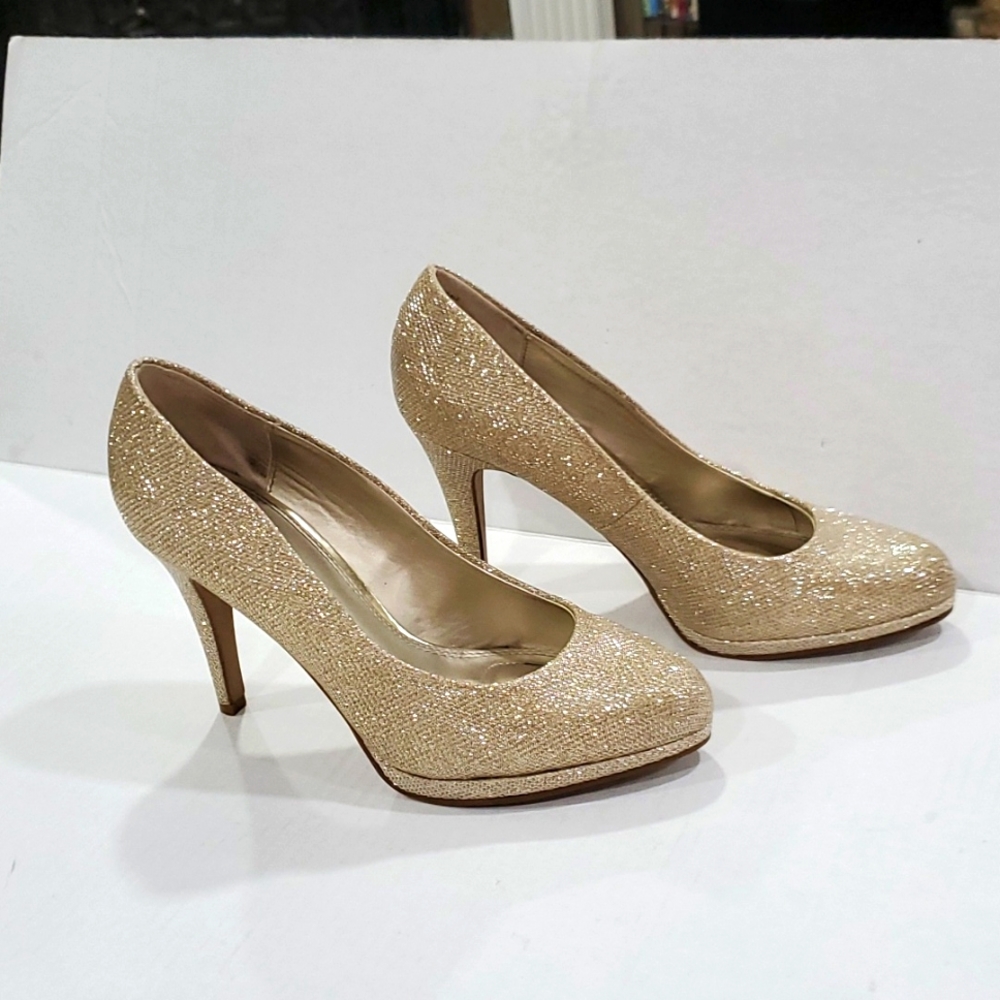 Kelly and Katie champagne sparkle High Heels size  Pointed toe
